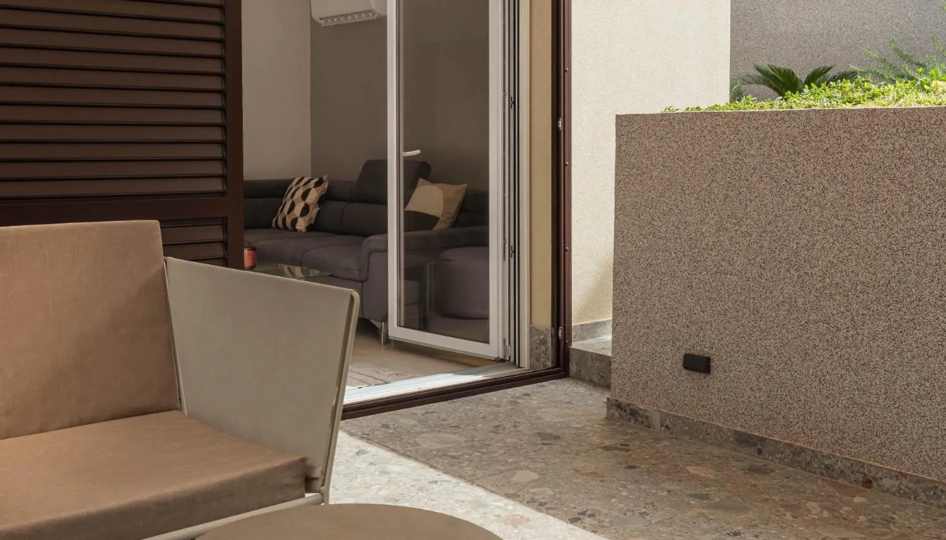 Lemon Tree Apartment Trogir Croatia
